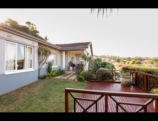 3 BEDROOM SIMPLEX FOR SALE IN UMGENI PARK
